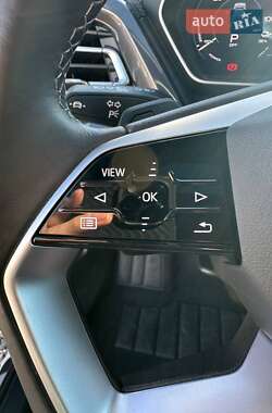 Внедорожник / Кроссовер Audi Q4 e-tron 2023 в 