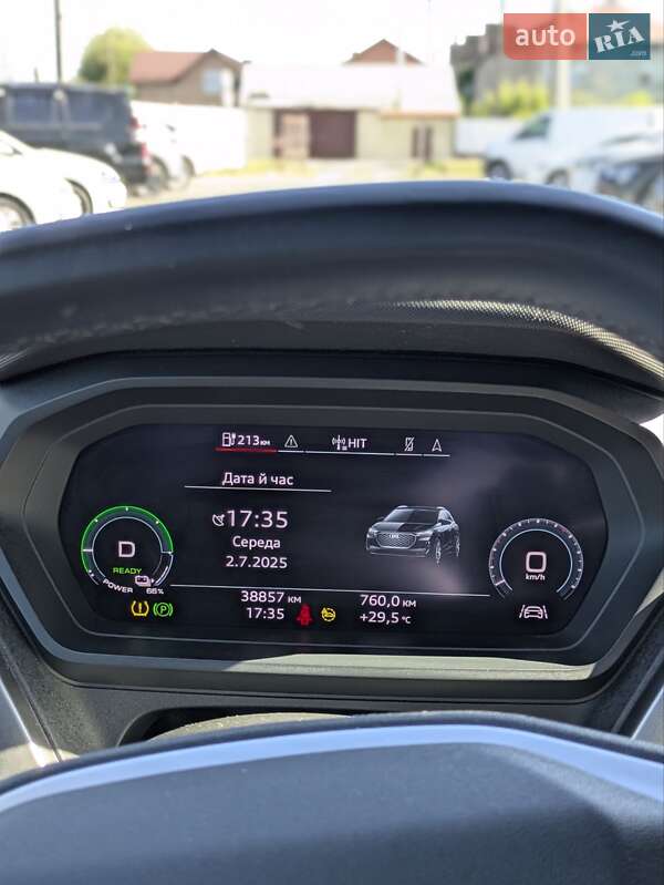 Внедорожник / Кроссовер Audi Q4 e-tron 2021 в Львове
