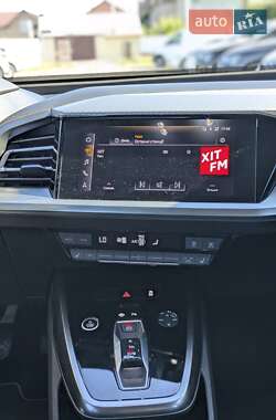 Внедорожник / Кроссовер Audi Q4 e-tron 2021 в 