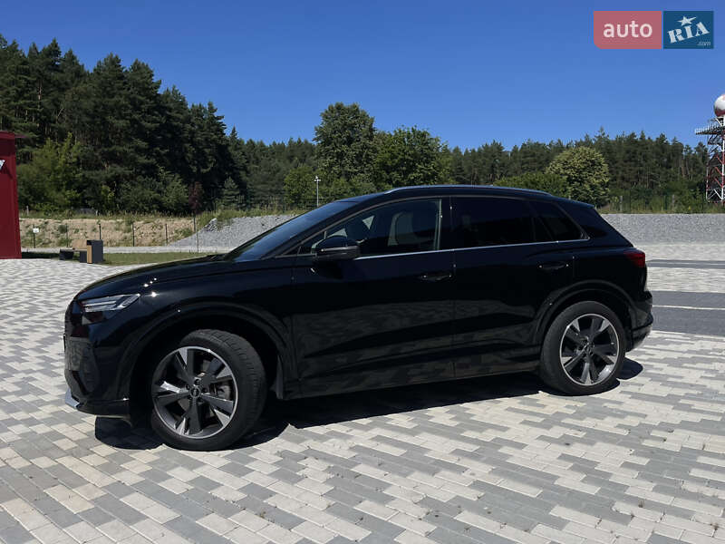 Внедорожник / Кроссовер Audi Q4 e-tron 2021 в Львове