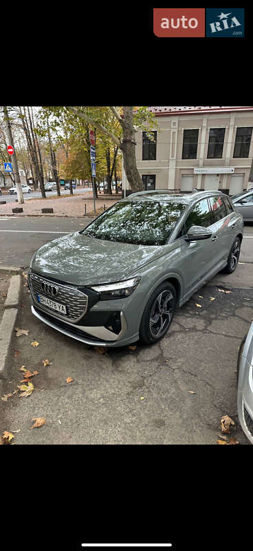 Audi Q4 e-tron 2023