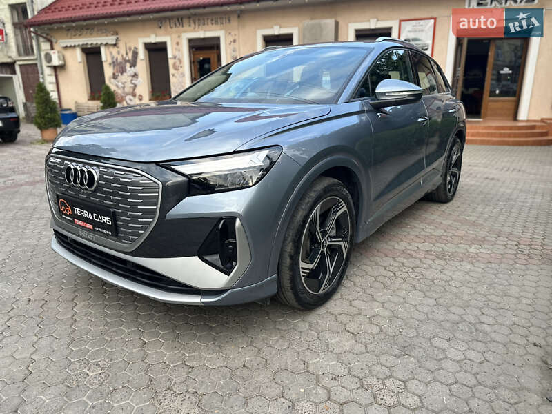 Внедорожник / Кроссовер Audi Q4 e-tron 2023 в Черновцах