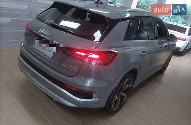 Внедорожник / Кроссовер Audi Q4 e-tron 2023 в 