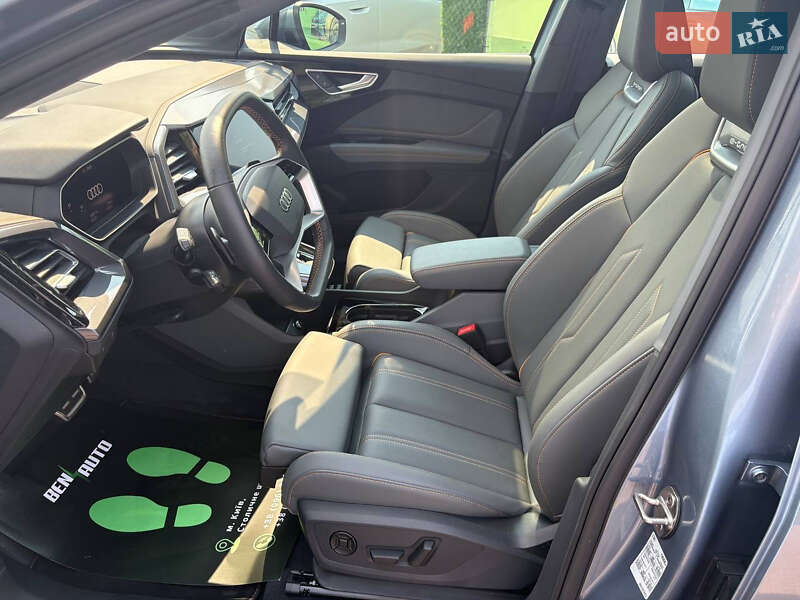 Позашляховик / Кросовер Audi Q4 e-tron 2023 в Києві