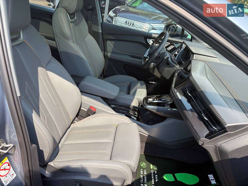 Позашляховик / Кросовер Audi Q4 e-tron 2023 в Києві