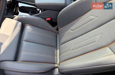 Внедорожник / Кроссовер Audi Q4 e-tron 2023 в 