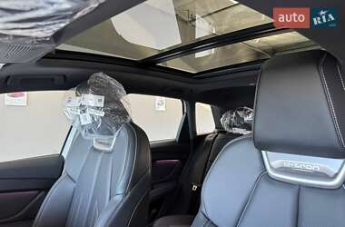 Позашляховик / Кросовер Audi Q4 e-tron 2025 в 