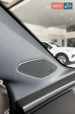 Позашляховик / Кросовер Audi Q4 e-tron 2022 в 