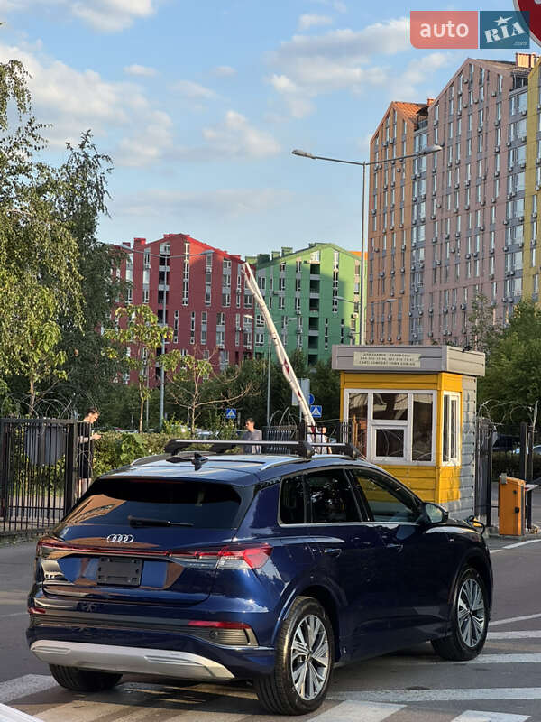 Позашляховик / Кросовер Audi Q4 e-tron 2023 в Києві