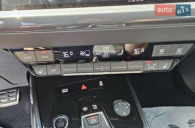Позашляховик / Кросовер Audi Q4 e-tron 2025 в 
