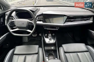 Внедорожник / Кроссовер Audi Q4 e-tron 2023 в 