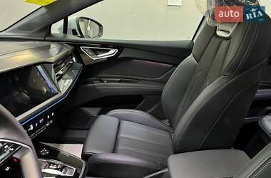 Внедорожник / Кроссовер Audi Q4 e-tron 2025 в 