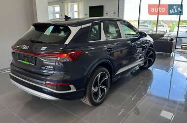 Позашляховик / Кросовер Audi Q4 e-tron 2025 в 