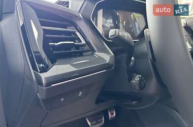 Позашляховик / Кросовер Audi Q4 e-tron 2025 в 