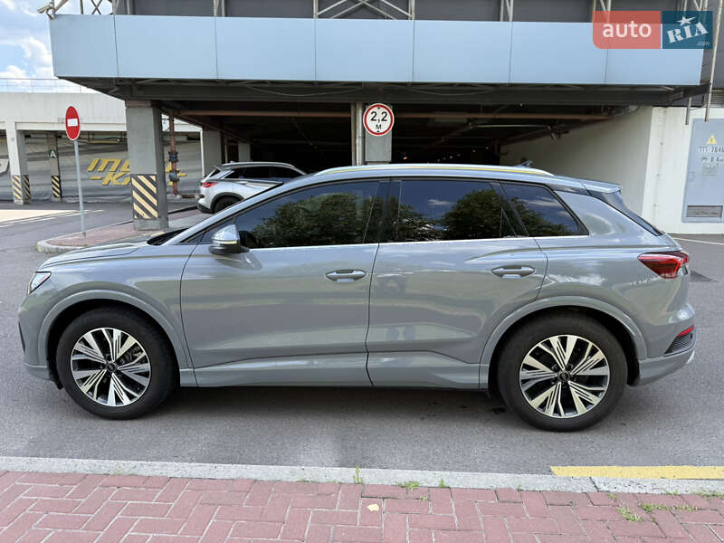 Внедорожник / Кроссовер Audi Q4 e-tron 2023 в Киеве
