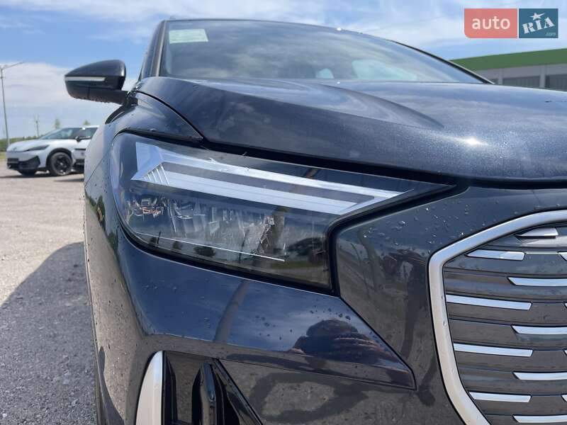 Внедорожник / Кроссовер Audi Q4 e-tron 2025 в Киеве