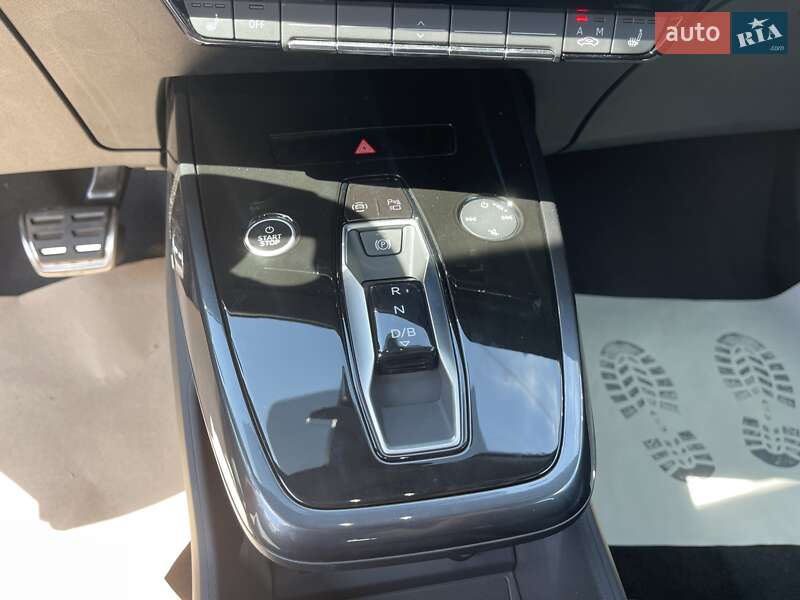 Внедорожник / Кроссовер Audi Q4 e-tron 2025 в Киеве
