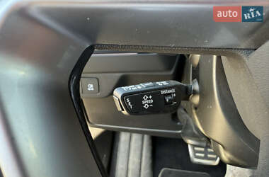 Внедорожник / Кроссовер Audi Q4 e-tron 2023 в 