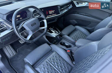 Внедорожник / Кроссовер Audi Q4 e-tron 2023 в 