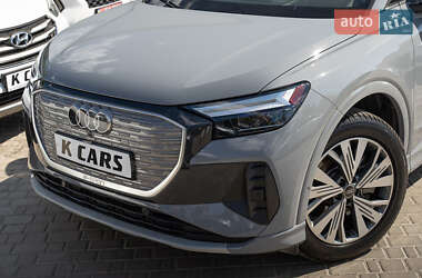 Внедорожник / Кроссовер Audi Q4 e-tron 2023 в 
