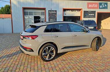 Внедорожник / Кроссовер Audi Q4 e-tron 2023 в 