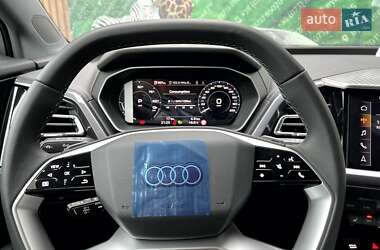 Внедорожник / Кроссовер Audi Q4 e-tron 2025 в 