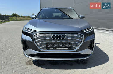 Внедорожник / Кроссовер Audi Q4 e-tron 2025 в 