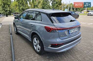 Внедорожник / Кроссовер Audi Q4 e-tron 2023 в 