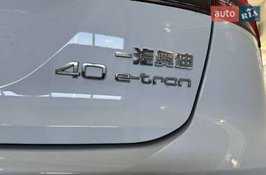 Внедорожник / Кроссовер Audi Q4 e-tron 2025 в 