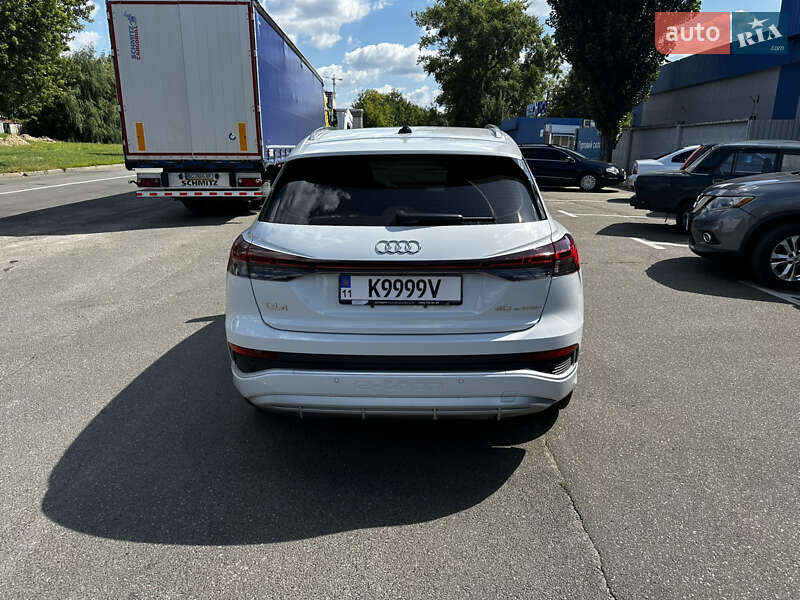 Внедорожник / Кроссовер Audi Q4 e-tron 2024 в Киеве