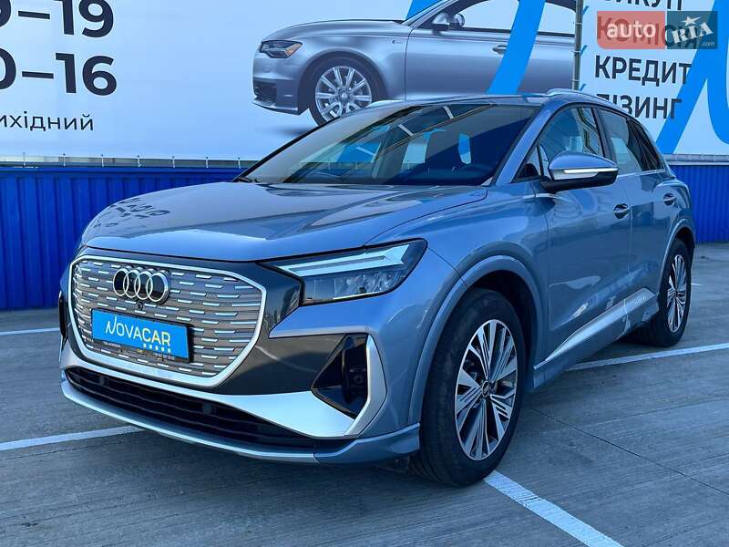 Внедорожник / Кроссовер Audi Q4 e-tron 2023 в Киеве
