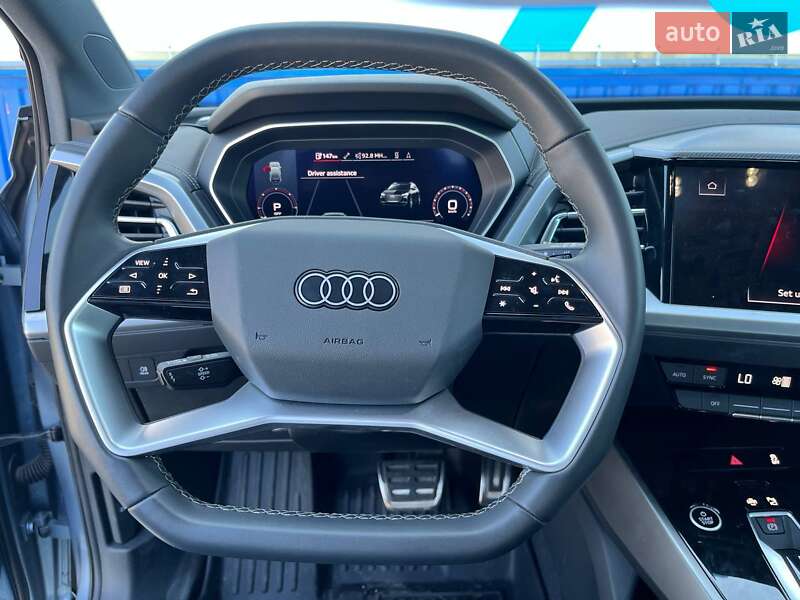 Внедорожник / Кроссовер Audi Q4 e-tron 2023 в Киеве