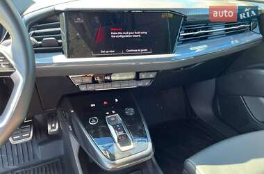 Внедорожник / Кроссовер Audi Q4 e-tron 2024 в 