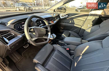 Внедорожник / Кроссовер Audi Q4 e-tron 2024 в 