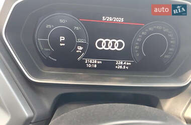 Позашляховик / Кросовер Audi Q4 e-tron 2023 в Стрию