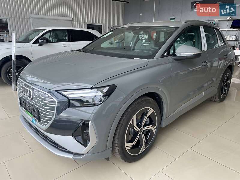 Внедорожник / Кроссовер Audi Q4 e-tron 2025 в 