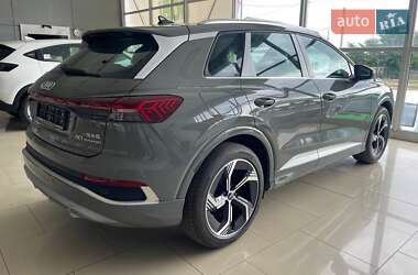 Внедорожник / Кроссовер Audi Q4 e-tron 2025 в 