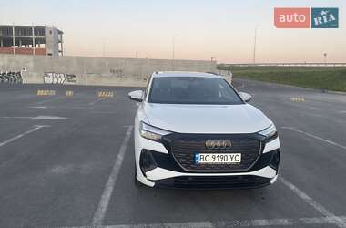 Внедорожник / Кроссовер Audi Q4 e-tron 2024 в 