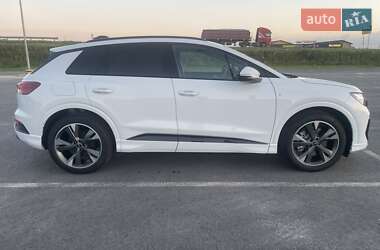 Внедорожник / Кроссовер Audi Q4 e-tron 2024 в Львове