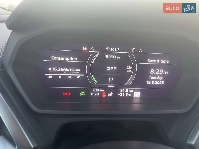 Позашляховик / Кросовер Audi Q4 e-tron 2024 в Львові