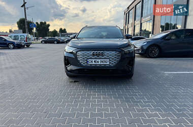 Внедорожник / Кроссовер Audi Q4 e-tron 2023 в 