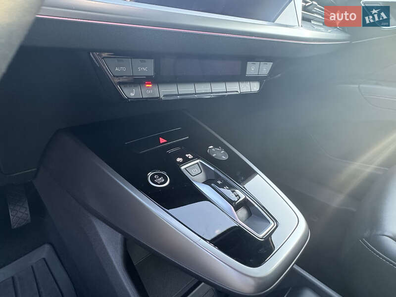 Внедорожник / Кроссовер Audi Q4 e-tron 2023 в Днепре