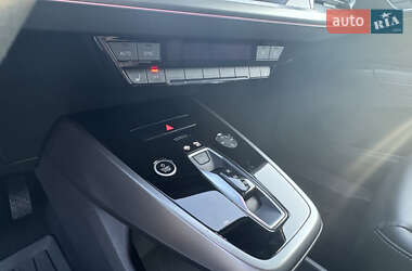Внедорожник / Кроссовер Audi Q4 e-tron 2023 в 