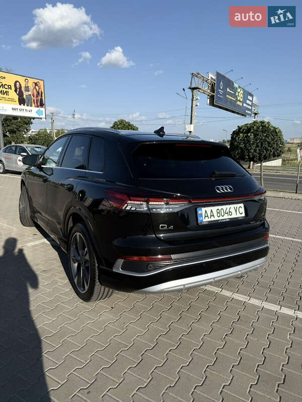 Внедорожник / Кроссовер Audi Q4 e-tron 2021 в Киеве