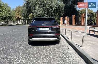 Внедорожник / Кроссовер Audi Q4 e-tron 2022 в 