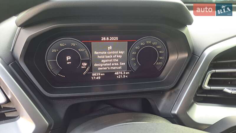 Позашляховик / Кросовер Audi Q4 e-tron 2023 в Борисполі