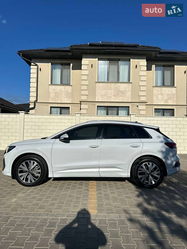 Позашляховик / Кросовер Audi Q4 e-tron 2023 в Миколаєві фото 4 Позашляховик / Кросовер Audi Q4 e-tron 2023 в Миколаєві