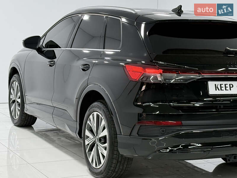 Позашляховик / Кросовер Audi Q4 e-tron 2023 в Одесі