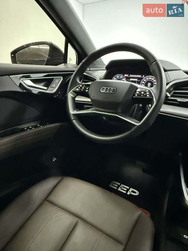 Позашляховик / Кросовер Audi Q4 e-tron 2023 в Одесі