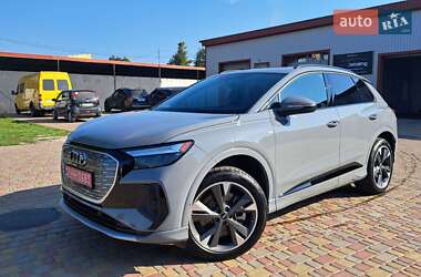 Позашляховик / Кросовер Audi Q4 e-tron 2023 в 